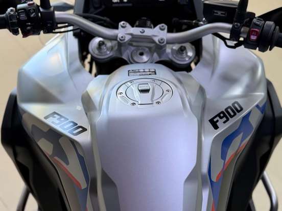 BMW-F 900 GS ADVENTURE BMW-F 900 GS ADVENTURE-2024