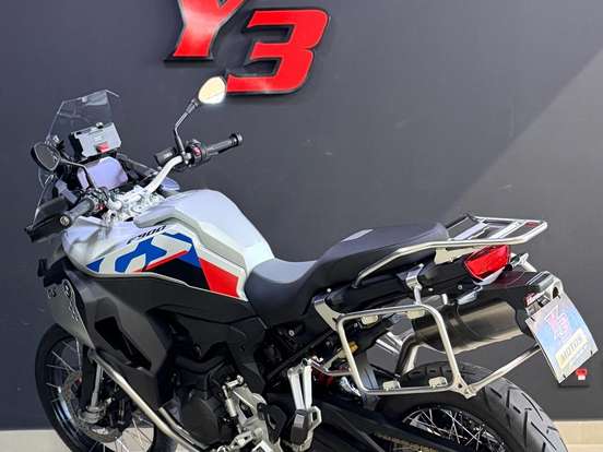 BMW-F 900 GS ADVENTURE BMW-F 900 GS ADVENTURE-2024