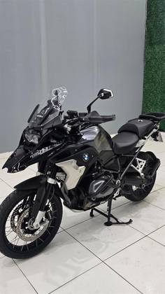 BMW R 1250 GS TRIPLE BLACK 