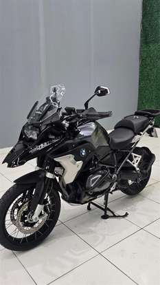 BMW-R 1250 GS TRIPLE BLACK-2021