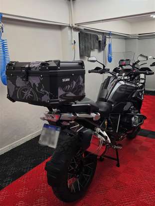 BMW-R 1250 GS TRIPLE BLACK-2021