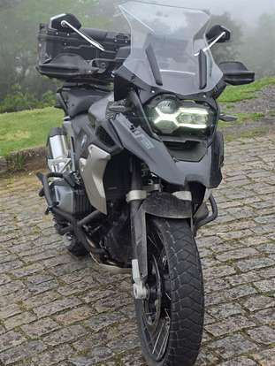 BMW-R 1250 GS TRIPLE BLACK-2021