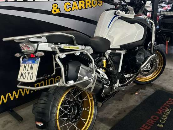 BMW-R 1250 GS ADVENTURE PREMIUM RALLYE BMW-R 1250 GS ADVENTURE PREMIUM RALLYE-2021