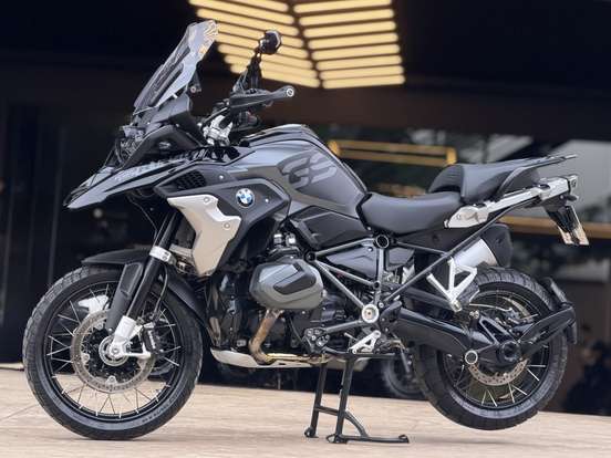 BMW-R 1250 GS PREMIUM TRIPLE BLACK-2023