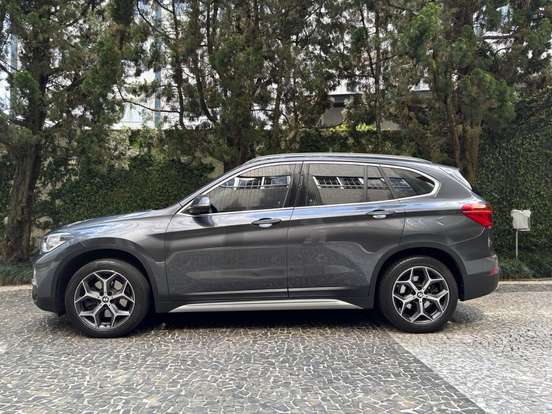 BMW-X1-2.0 16V TURBO ACTIVEFLEX SDRIVE20I 4P AUTOMÁTICO BMW-X1-2019