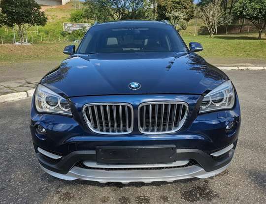 BMW-X1-2015