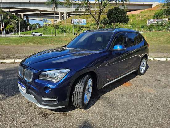 BMW-X1-2.0 16V TURBO ACTIVEFLEX SDRIVE20I X-LINE 4P AUTOMÁTICO BMW-X1-2015