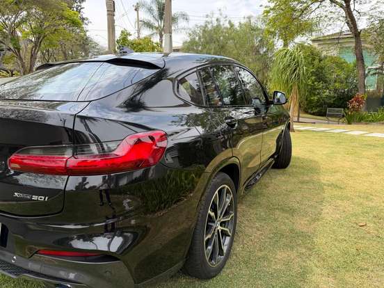 BMW-X4-2020