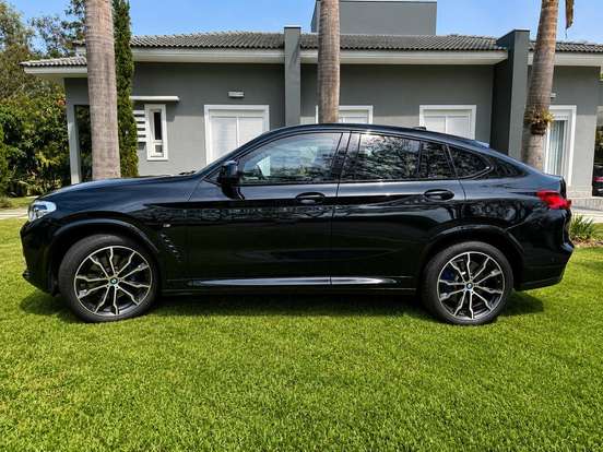 BMW-X4-2020