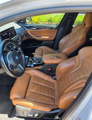 BMW-X4-2022
