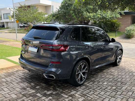 BMW-X5-3.0 I6 TURBO HÍBRIDO XDRIVE45E M SPORT AUTOMÁTICO BMW-X5-2020