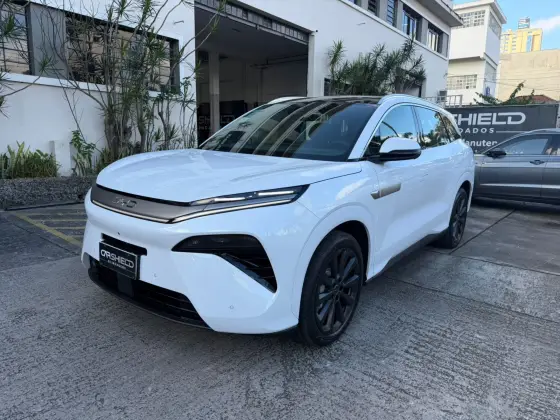 BYD ATTO 8 1.5 TURBO PHEV AWD AUTOMÁTICO