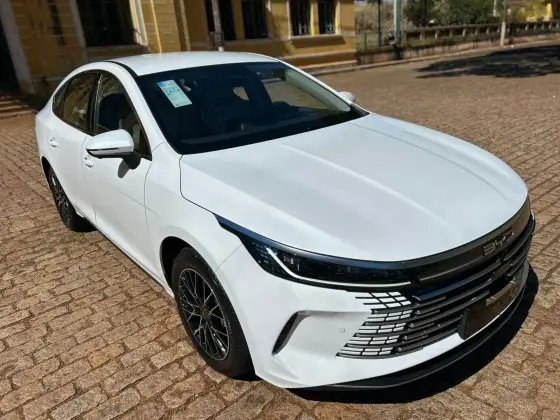BYD KING 1.5 DM-I PHEV GS AUTOMÁTICO
