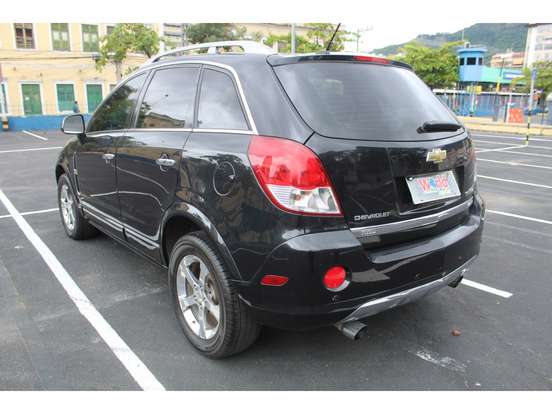 CHEVROLET-CAPTIVA-2010