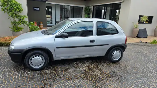 CHEVROLET-CORSA-1998