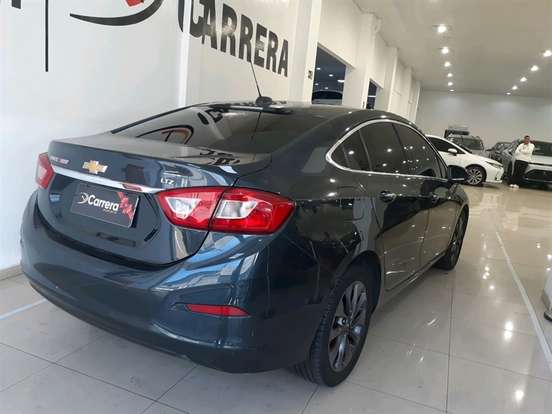 CHEVROLET-CRUZE-2018