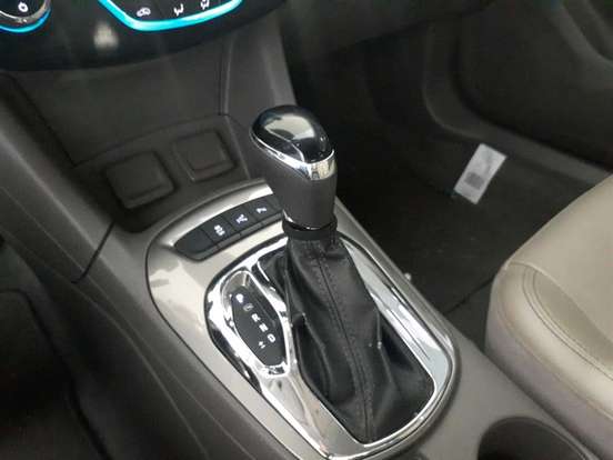 CHEVROLET-CRUZE-2018