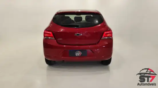 CHEVROLET-ONIX-2021