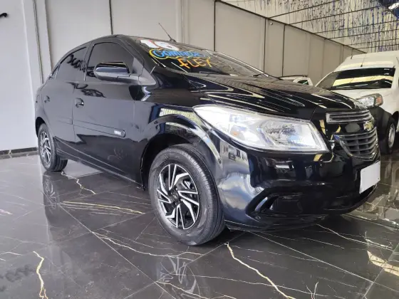 CHEVROLET ONIX 1.0 MPFI LT 8V FLEX 4P MANUAL
