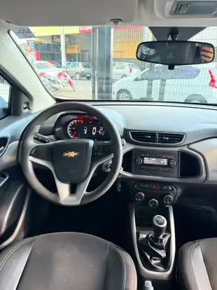 CHEVROLET-ONIX-2019