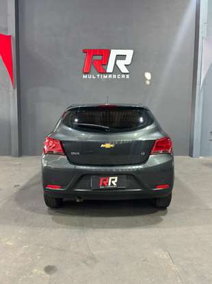 CHEVROLET-ONIX-2019