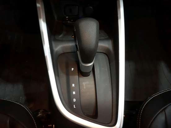 CHEVROLET-ONIX-2024