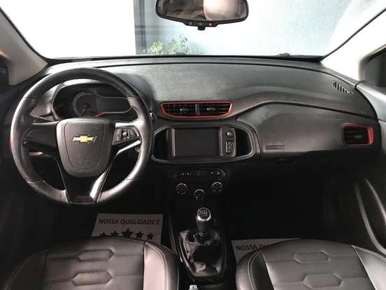 CHEVROLET-ONIX-2018