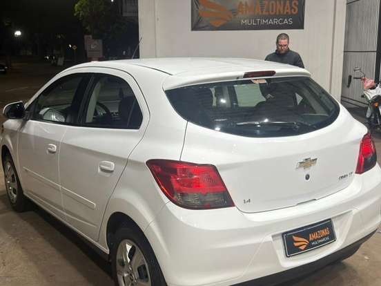 CHEVROLET-ONIX-1.4 MPFI LT 8V FLEX 4P MANUAL CHEVROLET-ONIX-2014