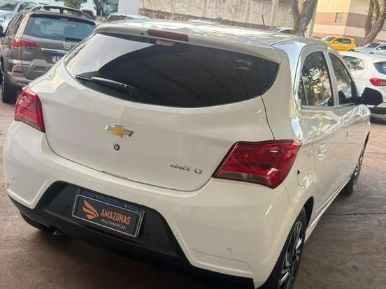 CHEVROLET-ONIX-1.4 MPFI LT 8V FLEX 4P MANUAL CHEVROLET-ONIX-2017