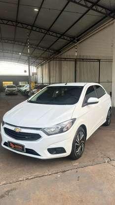 CHEVROLET-ONIX-2017
