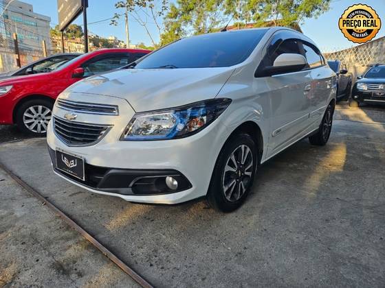 CHEVROLET ONIX 1.4 MPFI LTZ 8V FLEX 4P MANUAL