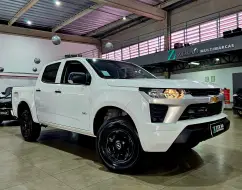 CHEVROLET S10 2.8 16V TURBO DIESEL WT CD 4X4 MANUAL CHEVROLET S10 2.8 16V TURBO DIESEL WT CD 4X4 MANUAL