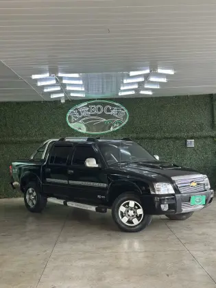 CHEVROLET S10 2.8 EXECUTIVE 4X2 CD 12V TURBO ELECTRONIC INTERCOOLER DIESEL 4P MANUAL