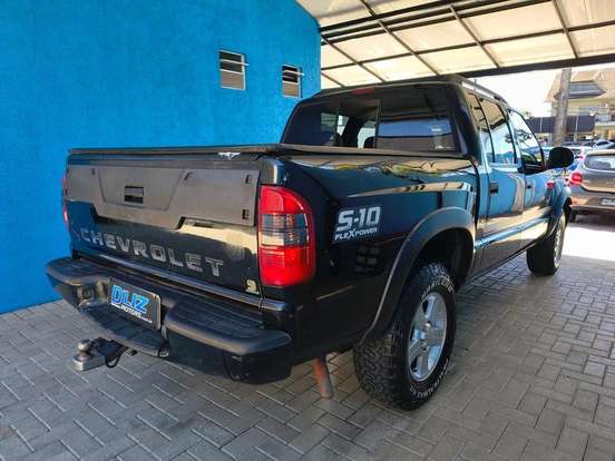 CHEVROLET-S10-2.4 ADVANTAGE 4X2 CD 8V FLEX 4P MANUAL CHEVROLET-S10-2010