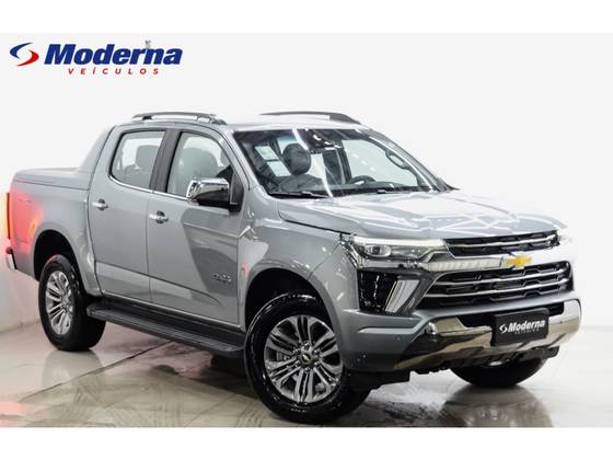 CHEVROLET S10 2.8 16V TURBO DIESEL HIGH COUNTRY CD 4X4 AUTOMÁTICO