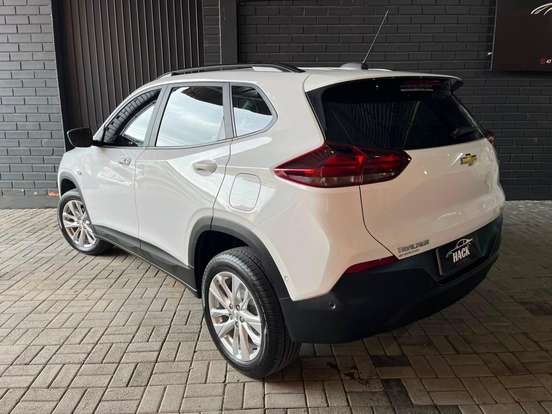 CHEVROLET-TRACKER-2024