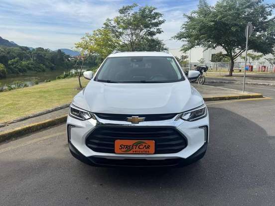 CHEVROLET-TRACKER-2022