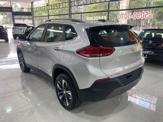 CHEVROLET-TRACKER-2025