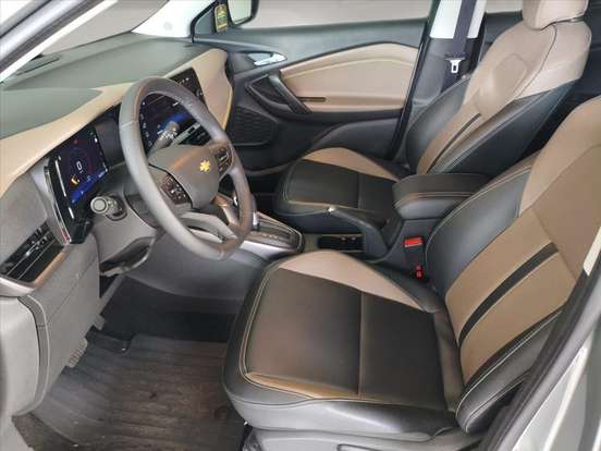 CHEVROLET-TRACKER-2025