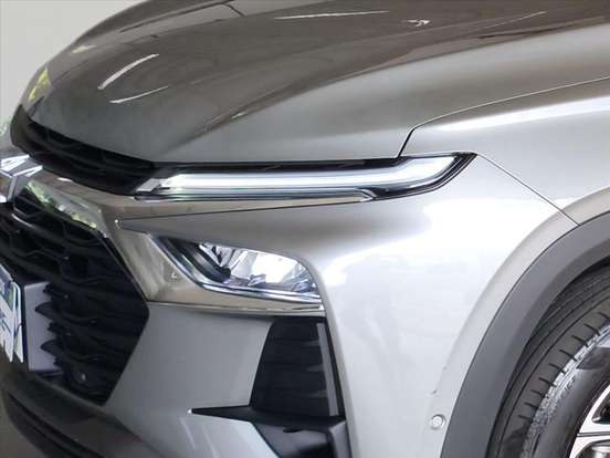 CHEVROLET-TRACKER-2025