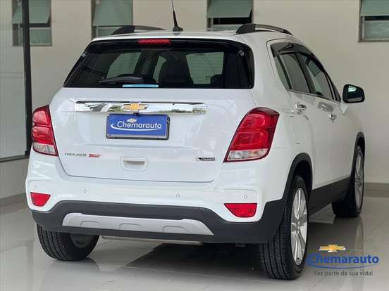 CHEVROLET-TRACKER-2018