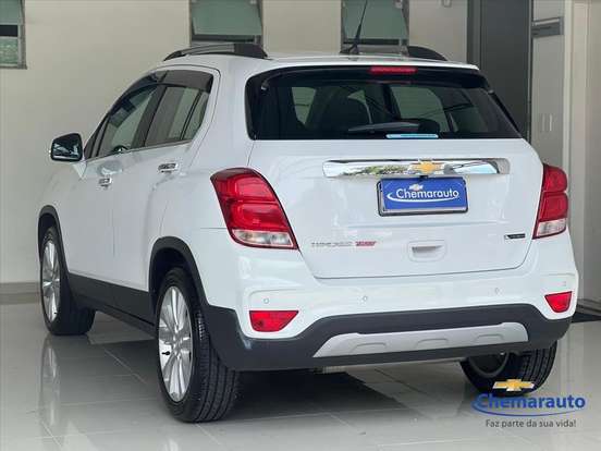 CHEVROLET-TRACKER-2018