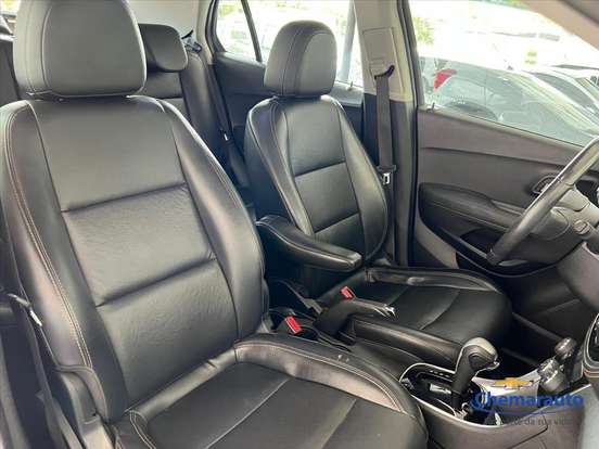 CHEVROLET-TRACKER-2018