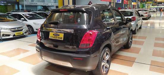 CHEVROLET-TRACKER-2015