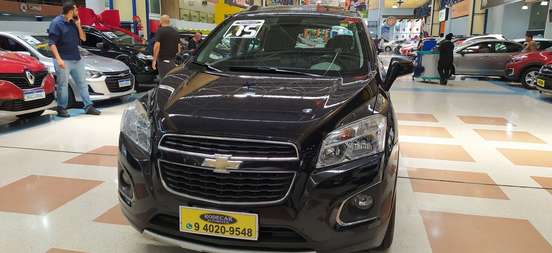 CHEVROLET-TRACKER-2015
