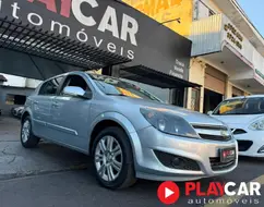 CHEVROLET VECTRA 2.0 MPFI GT HATCH 8V FLEX 4P MANUAL CHEVROLET VECTRA 2.0 MPFI GT HATCH 8V FLEX 4P MANUAL
