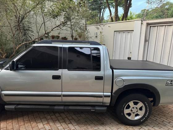 CHEVROLET S10 2.4 ADVANTAGE 4X2 CD 8V FLEX 4P MANUAL