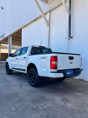 CHEVROLET-S10-2.8 16V TURBO DIESEL LS CD 4X4 MANUAL CHEVROLET-S10-2023