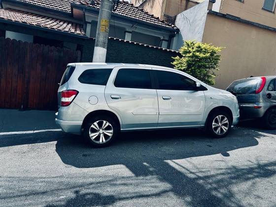 CHEVROLET SPIN 1.8 LT 8V FLEX 4P AUTOMÁTICO