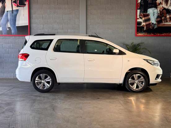 CHEVROLET-SPIN-1.8 PREMIER 8V FLEX 4P AUTOMÁTICO CHEVROLET-SPIN-2022